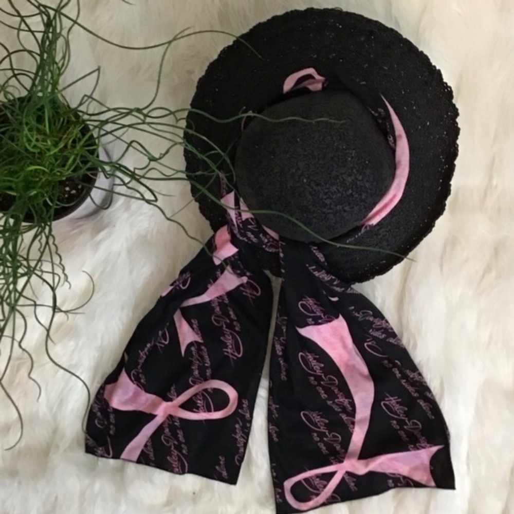 Harley-Davidson No One Rides Alone Scarf - Picture 3 of 4